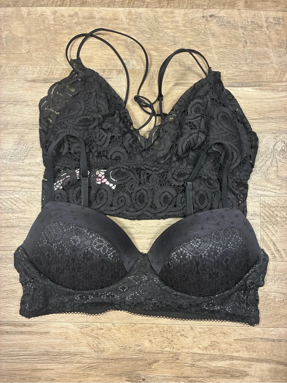 Victoria Secret PINK 2 Lace Wirefree Bras Padded Demi Lace Bralette - Picture 11 of 11